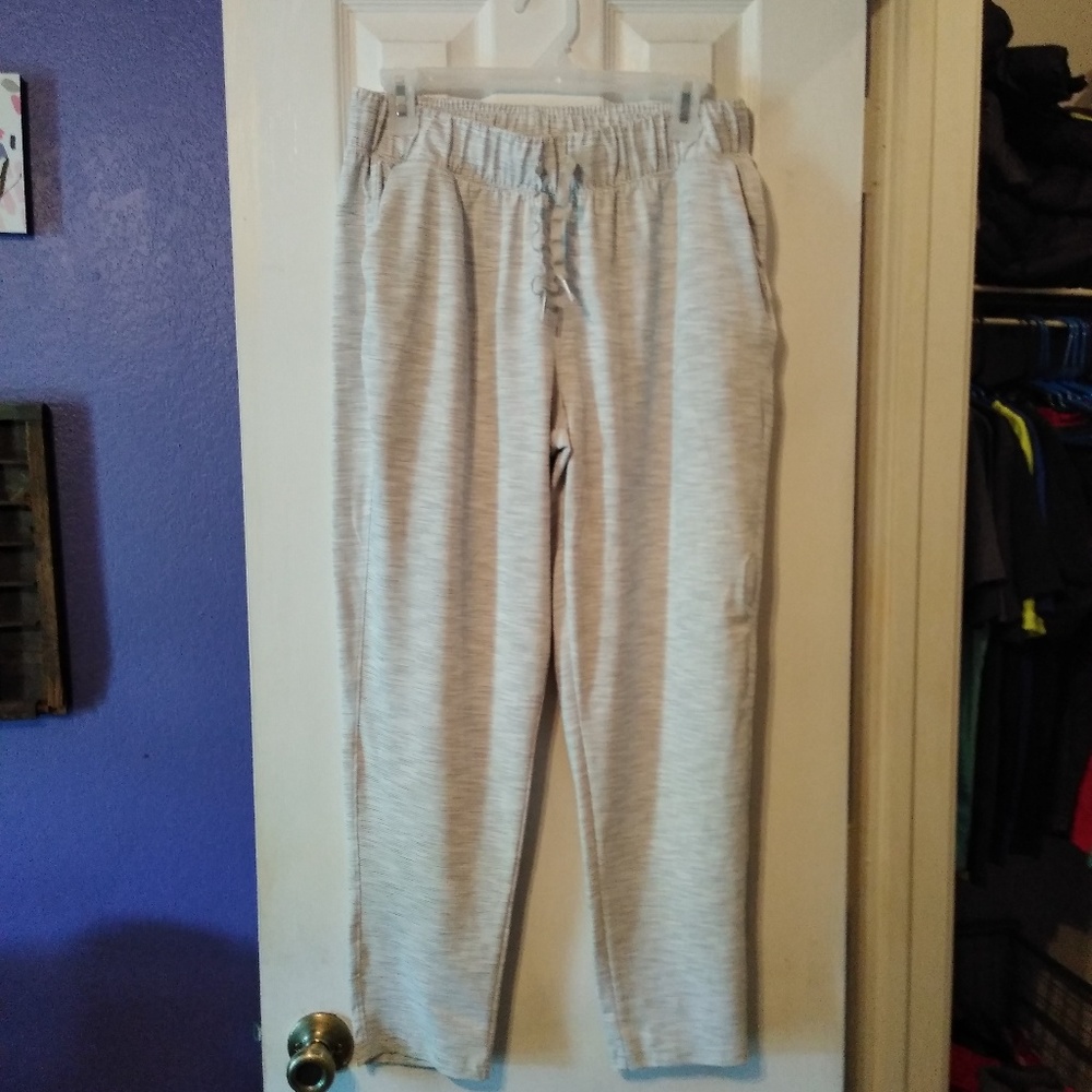 Women's Avia workout pants